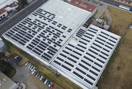Paneles Solares Proyecto Merik LUXUN